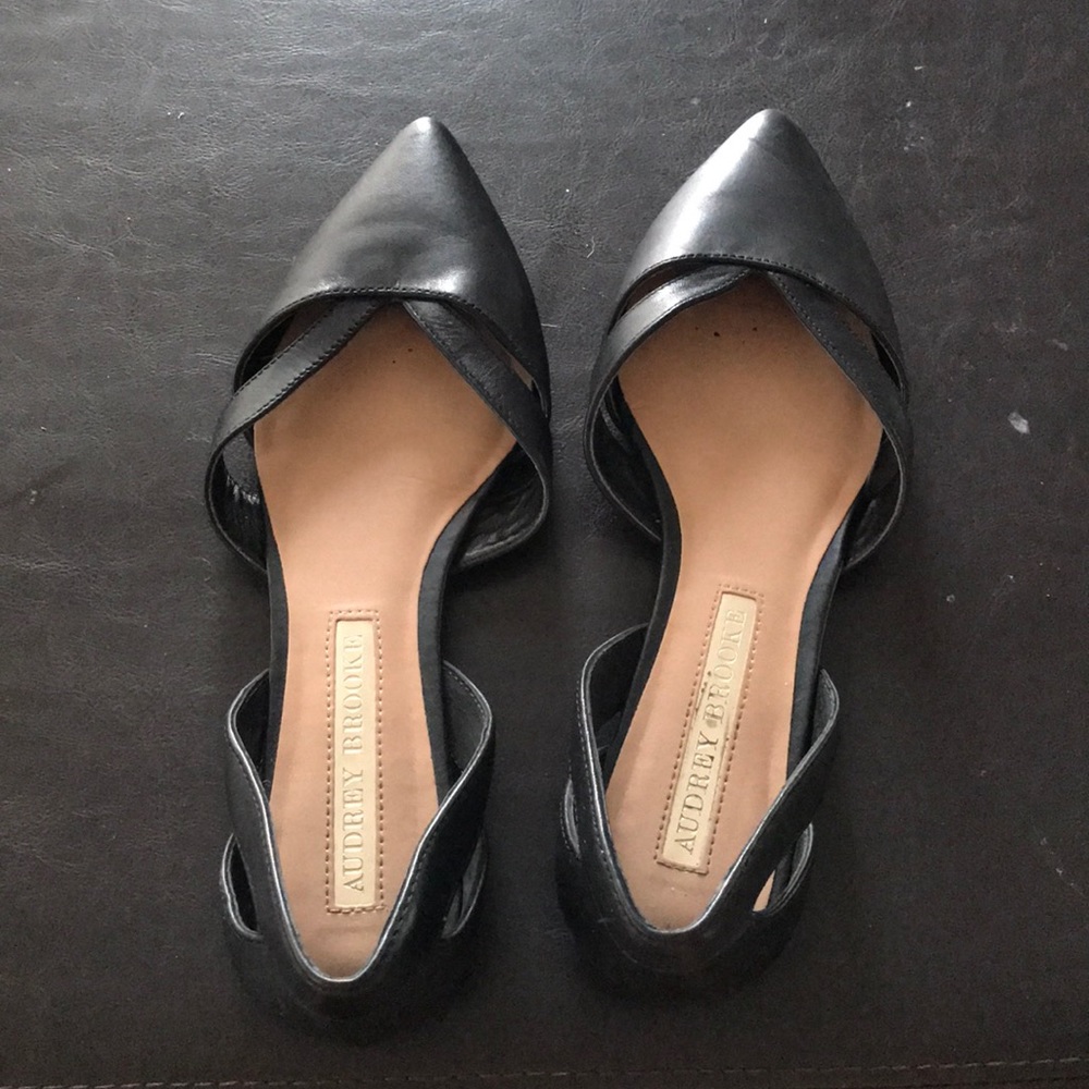 Audrey Brook Black Flats- slightly used